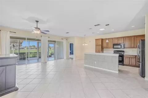 Living - 9565 SW 70th Loop, Ocala, FL 34481 photo 4 of 4