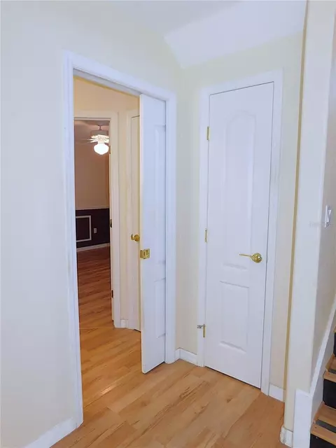 Entry Way - 1203 SE 49th Ave, Ocala, FL 34471 photo 4 of 4