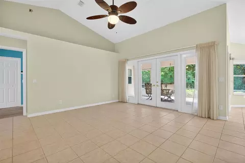 Living - 4043 N Monadnock Rd, Hernando, FL 34442 photo 3 of 3
