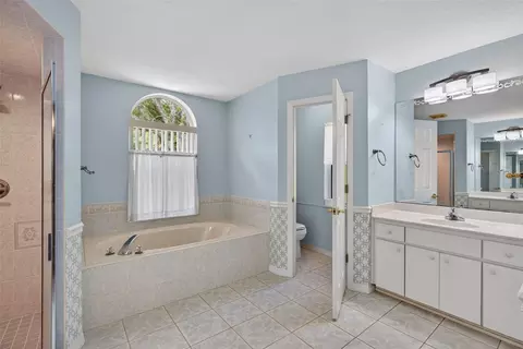 Bath - 4043 N Monadnock Rd, Hernando, FL 34442 photo 2 of 3
