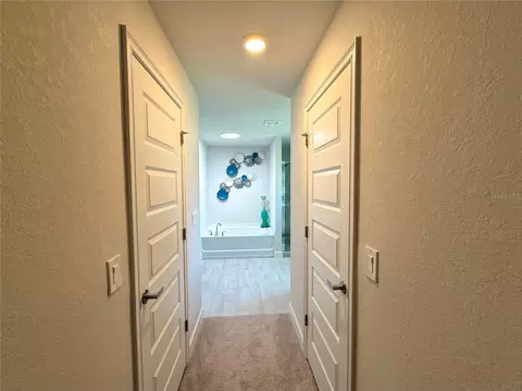 Entry Way - 9832 SW 46th Ct, Ocala, FL 34476 photo 4 of 6