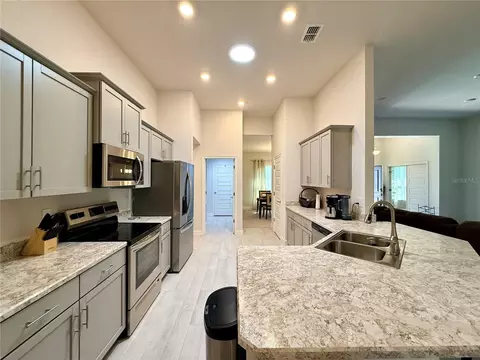 Kitchen - 9832 SW 46th Ct, Ocala, FL 34476 photo 7 of 7