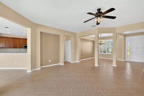 Living - 9455 SW 71st Loop, Ocala, FL 34481 photo 3 of 9