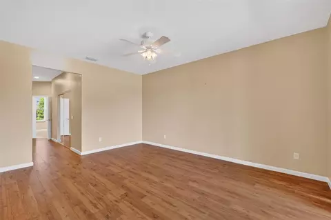 Living - 9455 SW 71st Loop, Ocala, FL 34481 photo 5 of 9