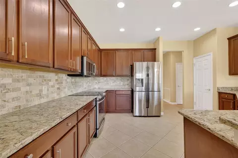 Kitchen - 9455 SW 71st Loop, Ocala, FL 34481 photo 1 of 4