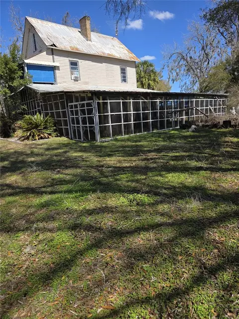 Exterior - 5950 NE Highway 41, Williston, FL 32696 photo 9 of 15