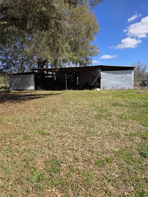 Exterior - 5950 NE Highway 41, Williston, FL 32696 photo 3 of 15