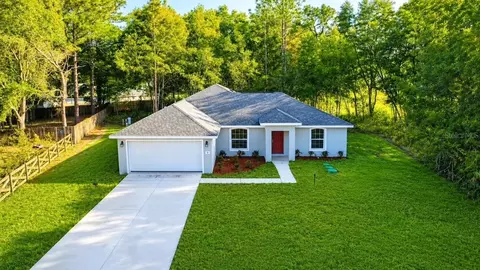9 Pine Course Dr, Ocala, FL 34472