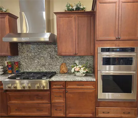 Kitchen - 9694 SW 79th Loop, Ocala, FL 34481 photo 6 of 6