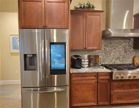 Kitchen - 9694 SW 79th Loop, Ocala, FL 34481 photo 5 of 6