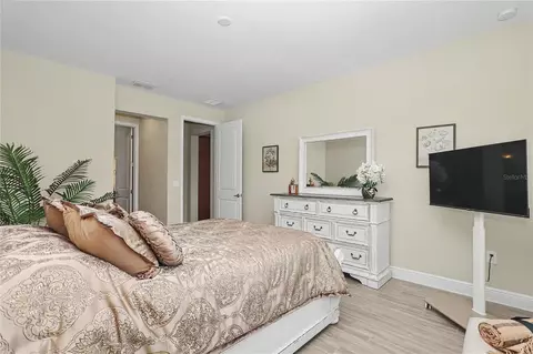 Bedroom - 9694 SW 79th Loop, Ocala, FL 34481 photo 7 of 10