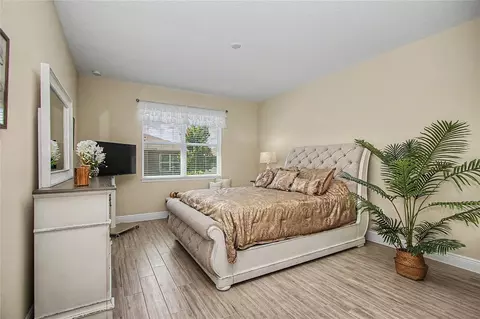 Bedroom - 9694 SW 79th Loop, Ocala, FL 34481 photo 5 of 10