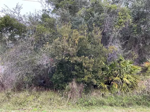 12 Fayy Ln, Palm Coast, FL 32137