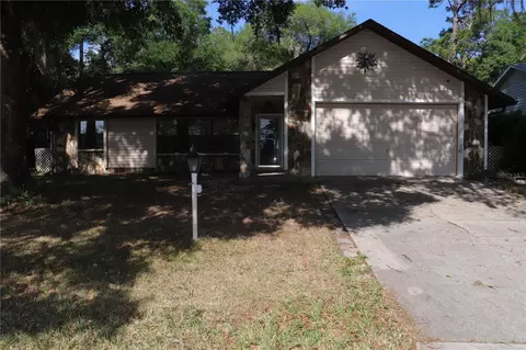 1112 NE 130 Ter, Silver Springs, FL 34488