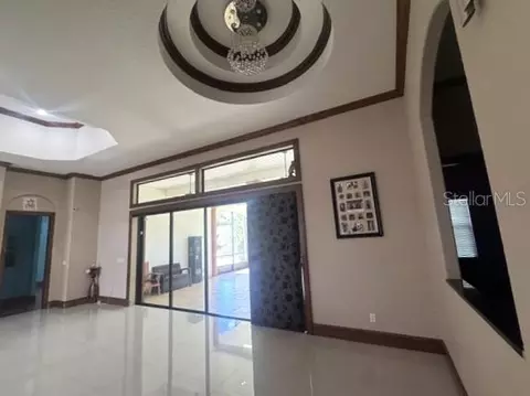 Living - 4222 SE 9th Ave, Ocala, FL 34480 photo 8 of 9