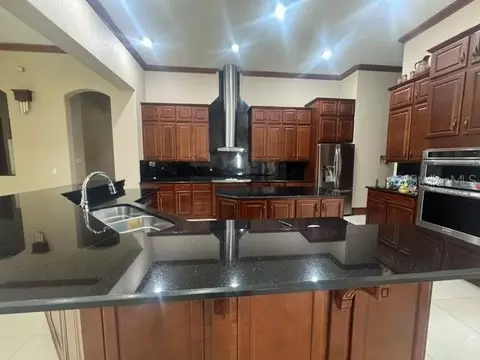 Kitchen - 4222 SE 9th Ave, Ocala, FL 34480 photo 10 of 14