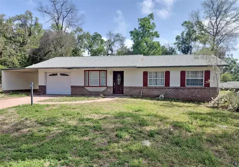 17 Juniper Track Dr, Ocala, FL 34480