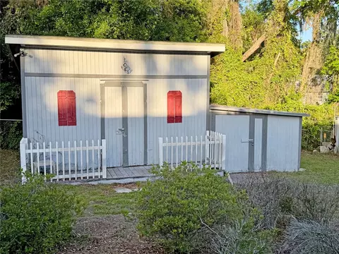 Exterior - 17 Juniper Track Dr, Ocala, FL 34480 photo 5 of 7