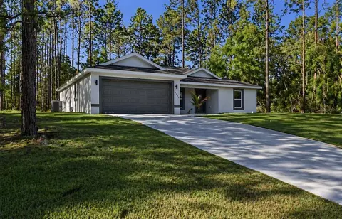 1940 W Quaker Ln, Citrus Springs, FL 34434