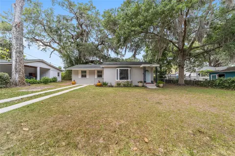 Exterior - 825 SE 13th St, Ocala, FL 34471 photo 2 of 8