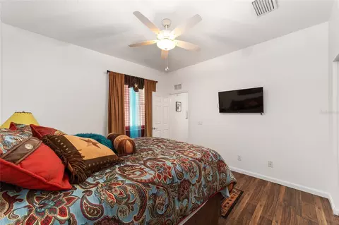 Bedroom - 5751 NW 25th Loop, Ocala, FL 34482 photo 4 of 4