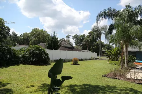 Exterior - 1069 SE 57th Ave, Ocala, FL 34480 photo 20 of 27