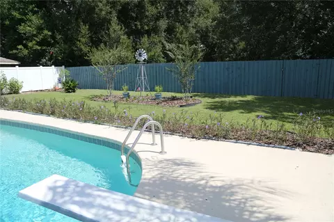 Exterior - 1069 SE 57th Ave, Ocala, FL 34480 photo 9 of 27