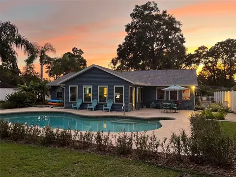 Exterior - 1069 SE 57th Ave, Ocala, FL 34480 photo 10 of 27