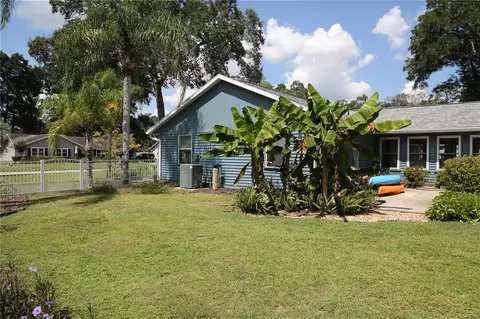Exterior - 1069 SE 57th Ave, Ocala, FL 34480 photo 17 of 27