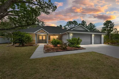 8212 N Zaval Ave, Dunnellon, FL 34433