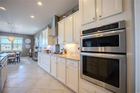 Kitchen - 9186 SW 70th Loop, Ocala, FL 34481 photo 4 of 4