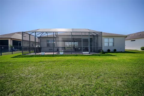 Exterior - 9186 SW 70th Loop, Ocala, FL 34481 photo 9 of 10