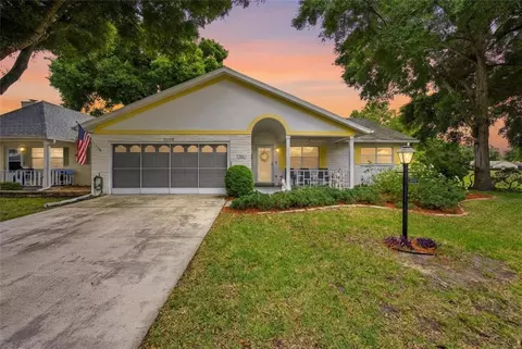 Exterior - 9335 SW 85th Ter #E, Ocala, FL 34481 photo 9 of 10