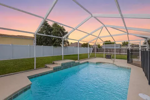 Exterior - 5610 SW 88th Pl, Ocala, FL 34476 photo 8 of 23