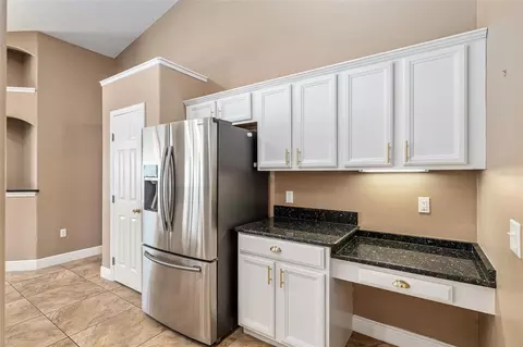 Kitchen - 5610 SW 88th Pl, Ocala, FL 34476 photo 9 of 9