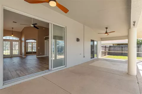 Exterior - 5610 SW 88th Pl, Ocala, FL 34476 photo 6 of 23
