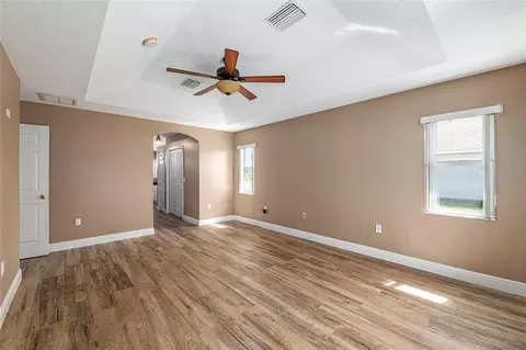 Living - 5610 SW 88th Pl, Ocala, FL 34476 photo 10 of 11