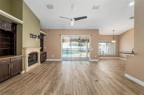 Living - 5610 SW 88th Pl, Ocala, FL 34476 photo 2 of 11