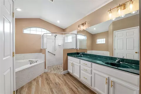 Bath - 5610 SW 88th Pl, Ocala, FL 34476 photo 1 of 6