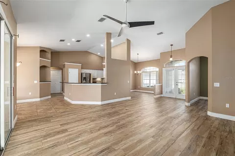 Living - 5610 SW 88th Pl, Ocala, FL 34476 photo 6 of 11