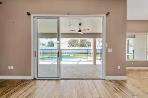 Living - 5610 SW 88th Pl, Ocala, FL 34476 photo 11 of 11