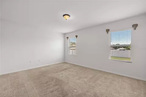 Bedroom - 3902 SE 99th St, Belleview, FL 34420 photo 1 of 8