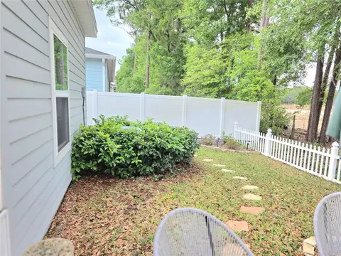Exterior - 7875 SW 74th Loop, Ocala, FL 34481 photo 5 of 9