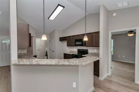 Kitchen - 21 Pine Course Pass, Ocala, FL 34472 photo 2 of 2