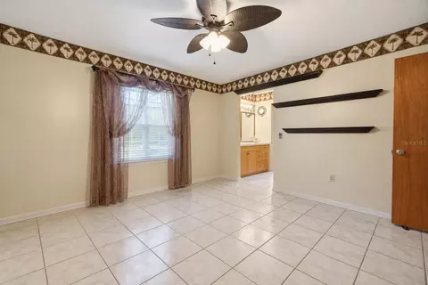 Bedroom - 549 Silver Course Run, Ocala, FL 34472 photo 1 of 6