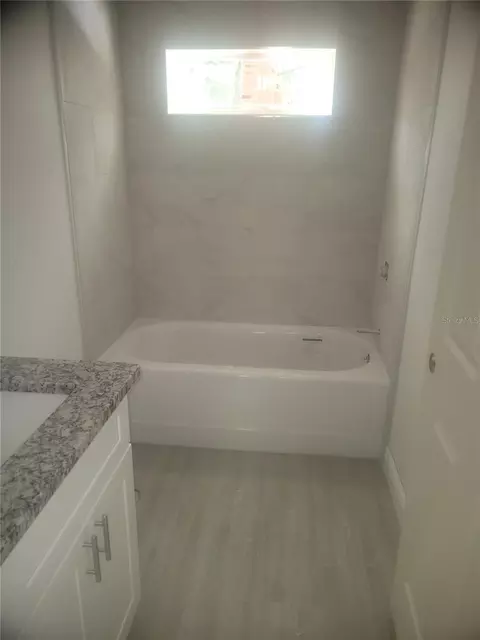 338 2nd Way, Interlachen, FL 32148 photo 6