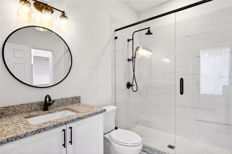 Bath - 4940 E Fort King St, Ocala, FL 34470 photo 6 of 10