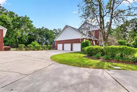 Exterior - 4940 E Fort King St, Ocala, FL 34470 photo 4 of 11