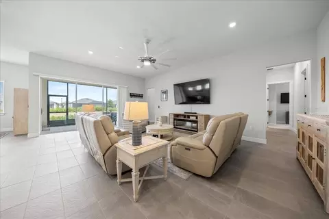Living - 6015 SW 86th Cir, Ocala, FL 34481 photo 1 of 2