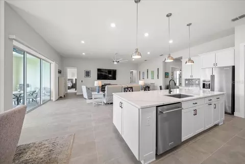 Kitchen - 6015 SW 86th Cir, Ocala, FL 34481 photo 7 of 7